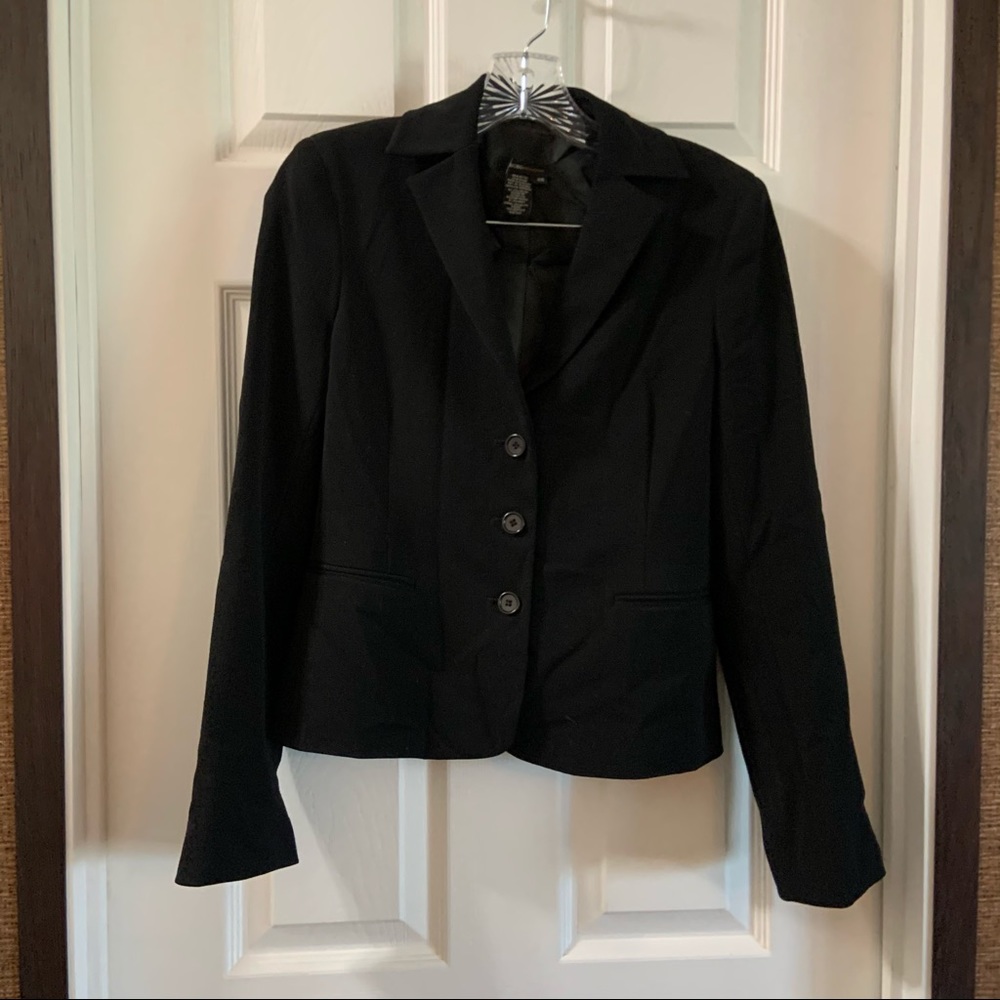 BCBGMaxazria Black V Neck Button Front Blazer XS
